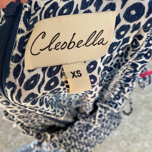 XS Jumpsuit - Picture 4 of 4